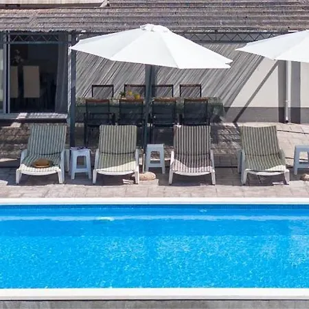 3 Bedroom With Private Pool Split